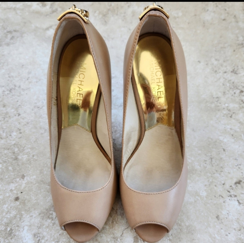 Michael Kors Womens Shoes Nude Heels Size 7